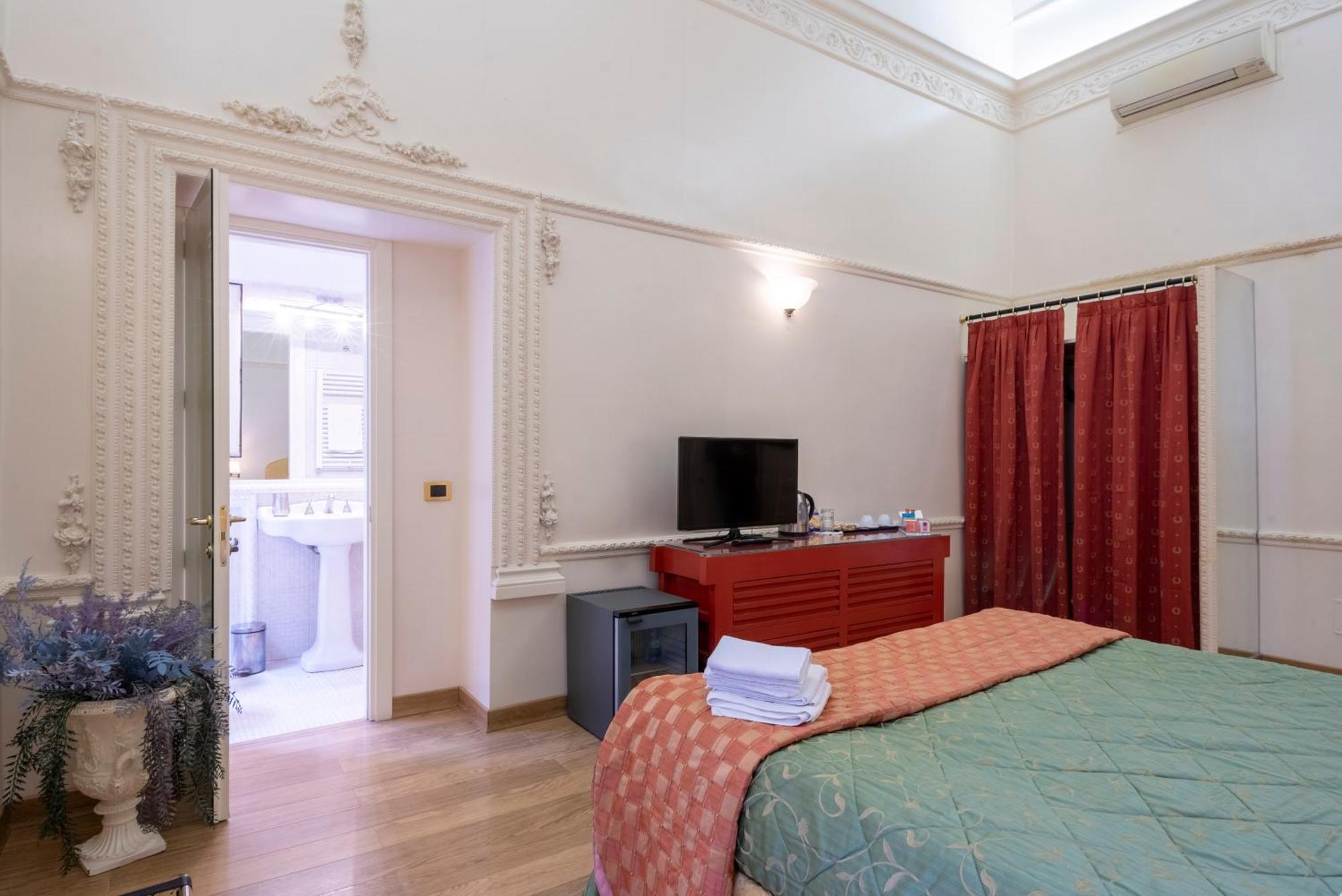 Suites Rome Buitenkant foto